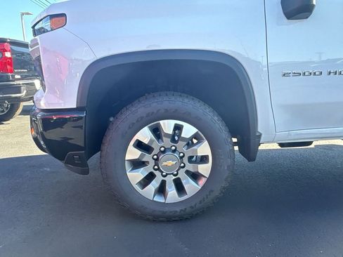 New 2026 Chevrolet Silverado 2500 Custom w/ Custom Value Package AWD/4WD image 16