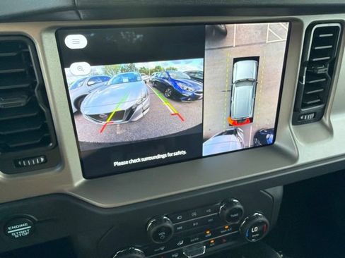 New 2026 Ford Bronco Outer Banks w/ Sasquatch Package AWD/4WD image 16