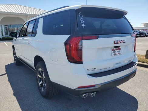New 2026 GMC Yukon XL AT4 w/ AT4 Premium Plus Package AWD/4WD image 3