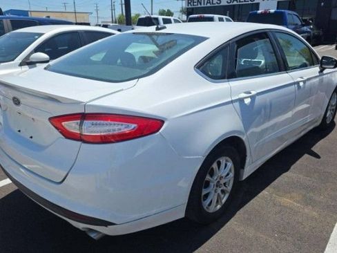 Used 2016 Ford Fusion S w/ Equipment Group 101A FWD image 3