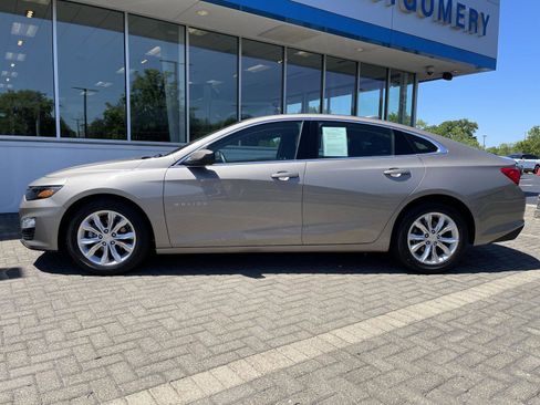 Used 2024 Chevrolet Malibu LT FWD image 2