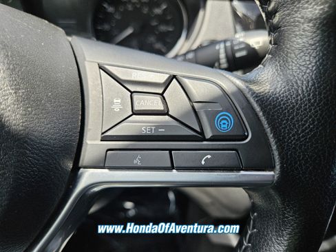 Used 2022 Nissan Rogue Sport SL AWD/4WD image 22