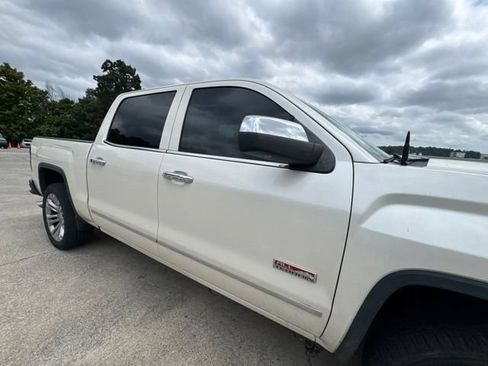 Used 2015 GMC Sierra 1500 SLT w/ All-Terrain Package AWD/4WD image 7