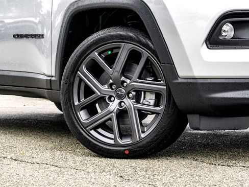 New 2026 Jeep Compass Latitude image 2