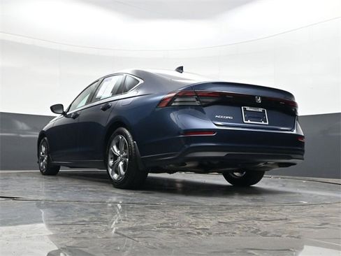 Used 2023 Honda Accord EX image 34