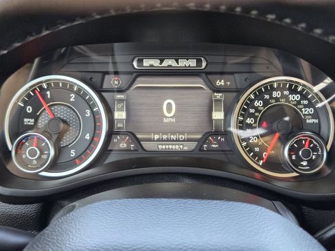 Used 2024 RAM 3500 Laramie w/ Towing Technology Group image 19