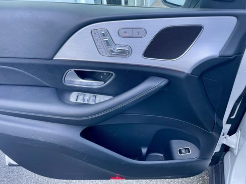 Used 2024 Mercedes-Benz GLE 350 4MATIC image 12