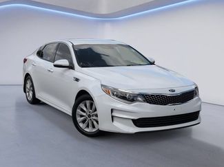 Used 2017 Kia Optima EX FWD video 2