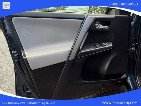 Used 2017 Toyota RAV4 XLE image 7