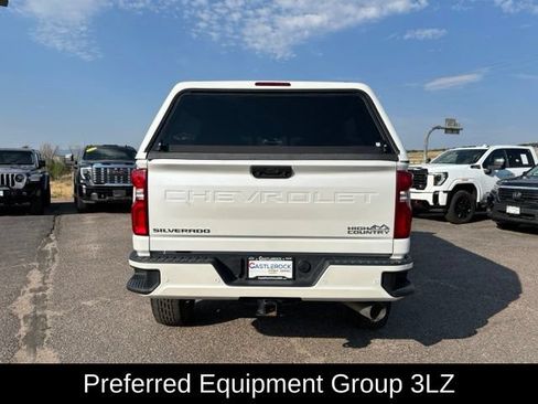 Used 2022 Chevrolet Silverado 2500 High Country w/ Technology Package AWD/4WD image 4