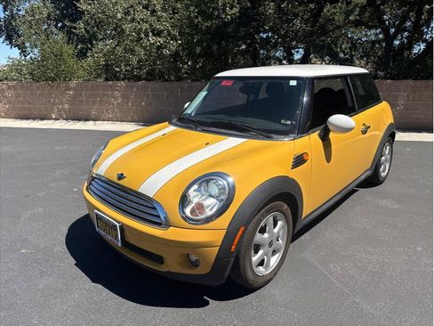 Used 2008 MINI Cooper Hardtop FWD image 3