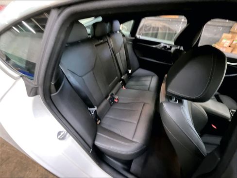 Used 2023 BMW i4 eDrive40 RWD image 29