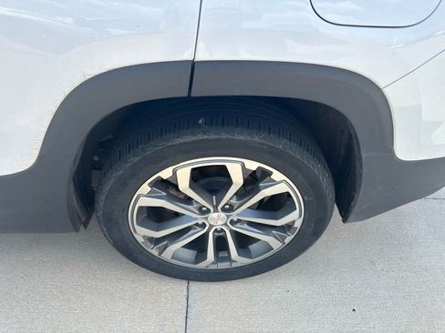 Used 2019 GMC Terrain SLT w/ Preferred Package FWD image 12