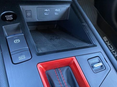 New 2026 Nissan Kicks SR w/ Cold Weather Package image 18