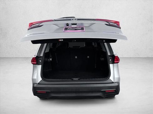 Certified 2025 Toyota Grand Highlander AWD image 7