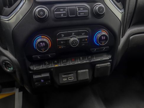 Used 2021 Chevrolet Silverado 1500 LT w/ All Star Edition Plus image 27