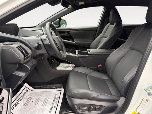 Used 2024 Toyota bZ4X AWD image 10