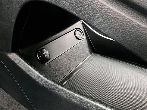 Used 2023 Hyundai Santa Fe XRT image 32