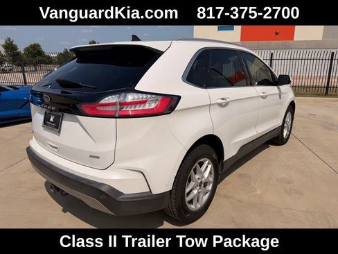 Used 2022 Ford Edge SEL w/ Convenience Package AWD/4WD image 4