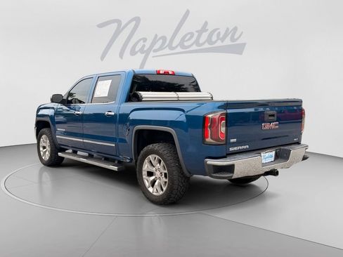 Used 2018 GMC Sierra 1500 SLT w/ SLT Premium Package AWD/4WD image 3