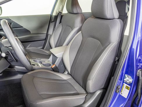 Used 2025 Subaru Crosstrek 2.0i Premium image 21