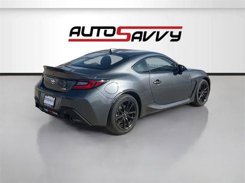Used 2025 Toyota GR86 Premium image 7