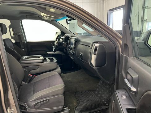 Used 2015 Chevrolet Silverado 1500 LT w/ LT Convenience Package AWD/4WD image 11