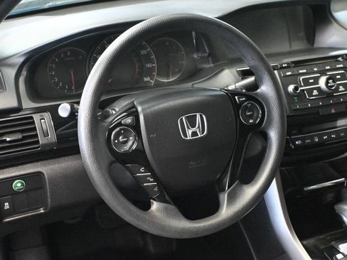 Used 2017 Honda Accord LX-S image 11