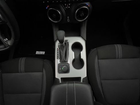 Used 2025 Chevrolet Blazer LT image 19