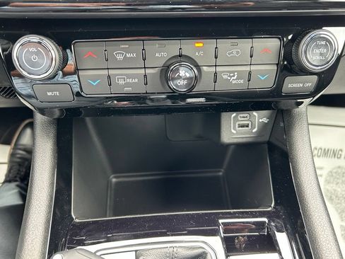 New 2026 Jeep Compass Limited AWD/4WD image 24