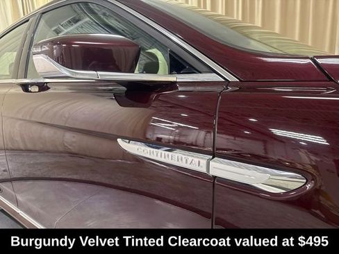 Used 2017 Lincoln Continental Select w/ Climate Package image 8