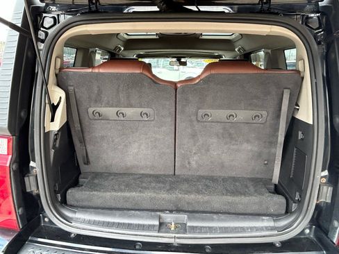 Used 2008 Jeep Commander Limited w/ Trailer Tow Group IV AWD/4WD image 17