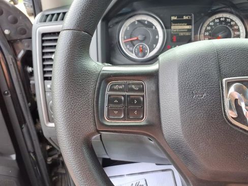 Used 2018 RAM 2500 Tradesman w/ Chrome Appearance Group AWD/4WD image 18