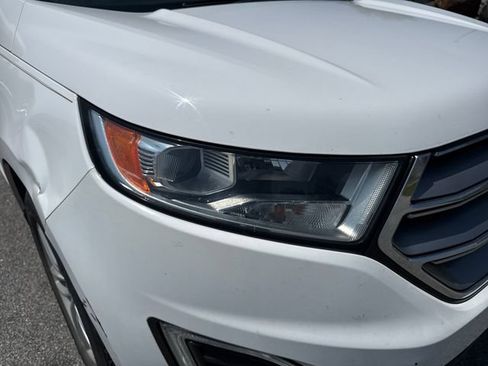 Used 2018 Ford Edge SEL w/ Equipment Group 201A FWD image 7