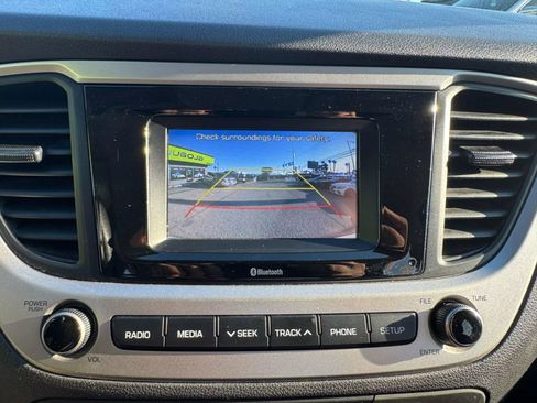 Used 2021 Hyundai Accent SE image 22