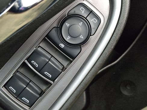 Used 2022 Chevrolet Malibu LT FWD image 27