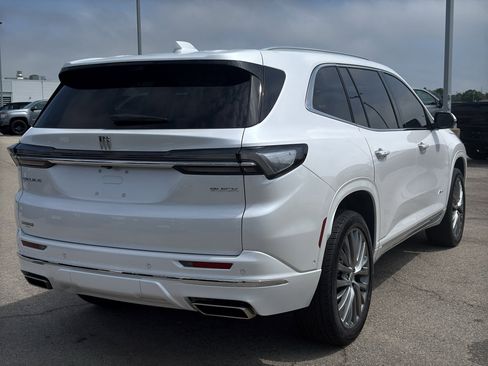 Certified 2025 Buick Enclave Avenir w/ Super Cruise Package FWD image 5