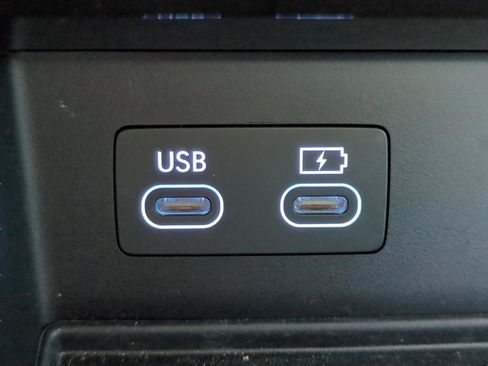 Used 2025 Genesis GV80 3.5T Prestige AWD/4WD image 19