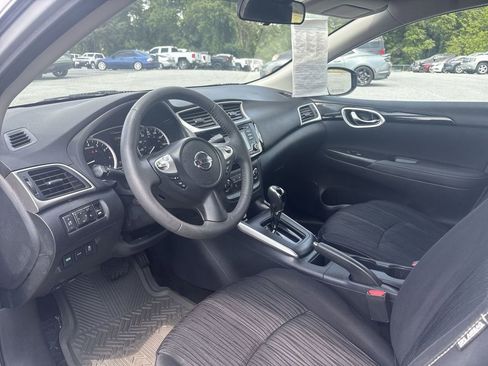 Used 2017 Nissan Sentra SV FWD image 10