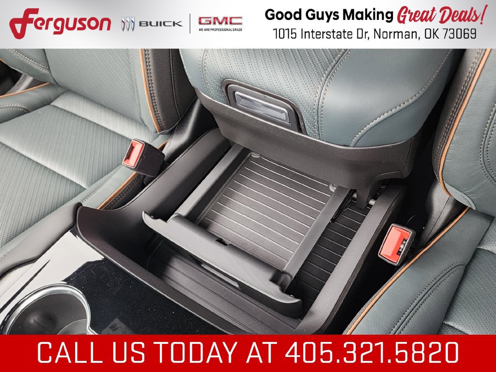 New 2026 GMC Yukon AT4 w/ AT4 Premium Plus Package AWD/4WD image 38