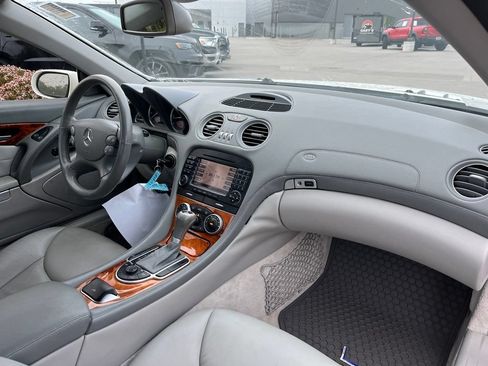 Used 2005 Mercedes-Benz SL 500 image 9