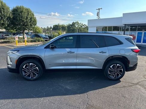 New 2026 Buick Enclave Sport Touring w/ Super Cruise Package image 7