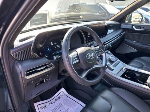 Used 2024 Hyundai Palisade Calligraphy image 10
