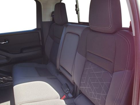 New 2025 Nissan Frontier SV w/ SV Convenience Package image 11