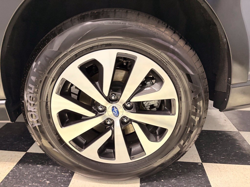 Certified 2025 Subaru Outback Premium AWD/4WD image 7