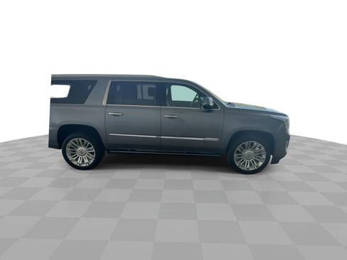 Certified 2019 Cadillac Escalade ESV Platinum AWD/4WD image 9