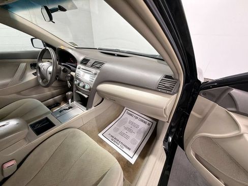Used 2008 Toyota Camry LE FWD image 24