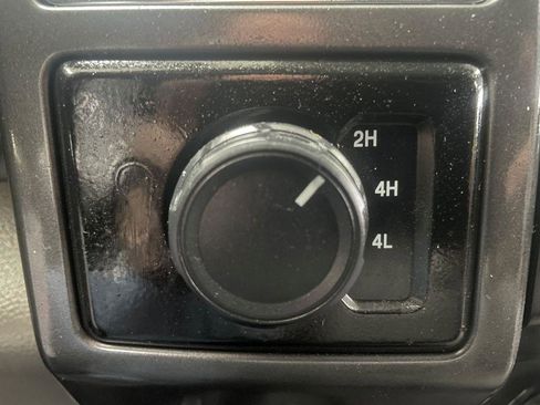 Used 2017 Ford F350 XLT image 20