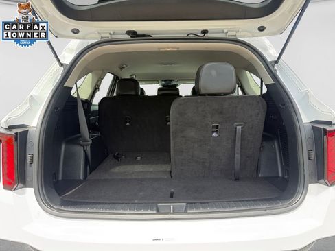Certified 2024 Kia Sorento S AWD/4WD image 18