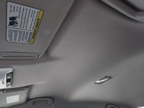 Certified 2023 Nissan Versa SV image 23